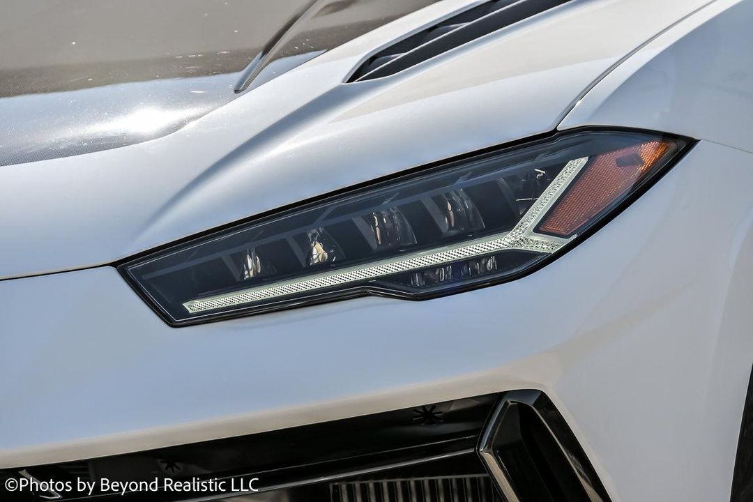 2024 Lamborghini Urus
