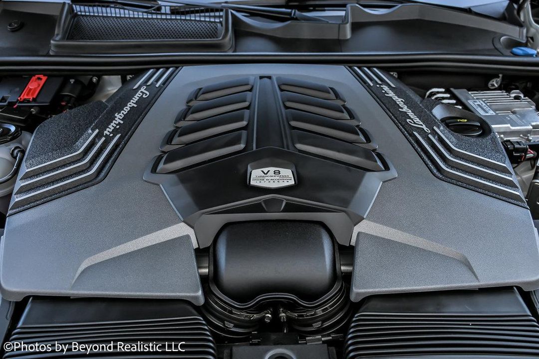 2024 Lamborghini Urus