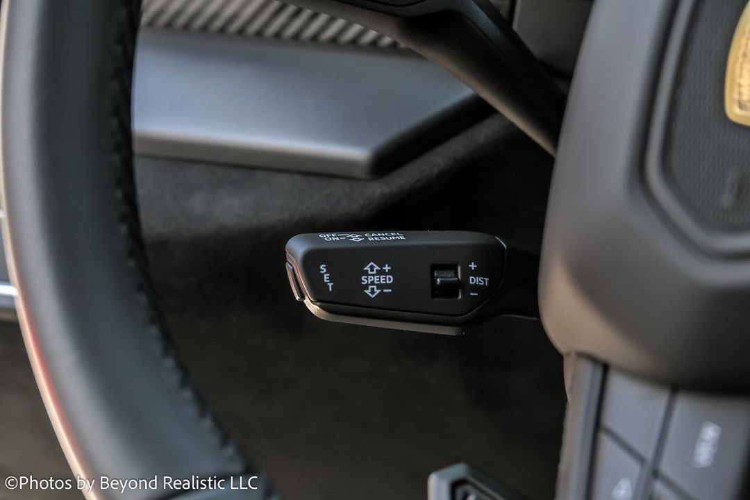 2024 Lamborghini Urus