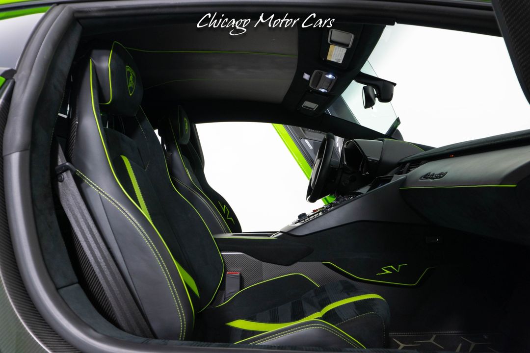 2016 Lamborghini Aventador