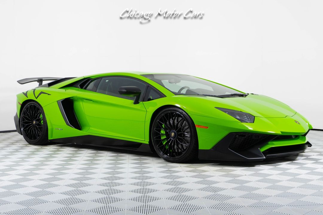2016 Lamborghini Aventador