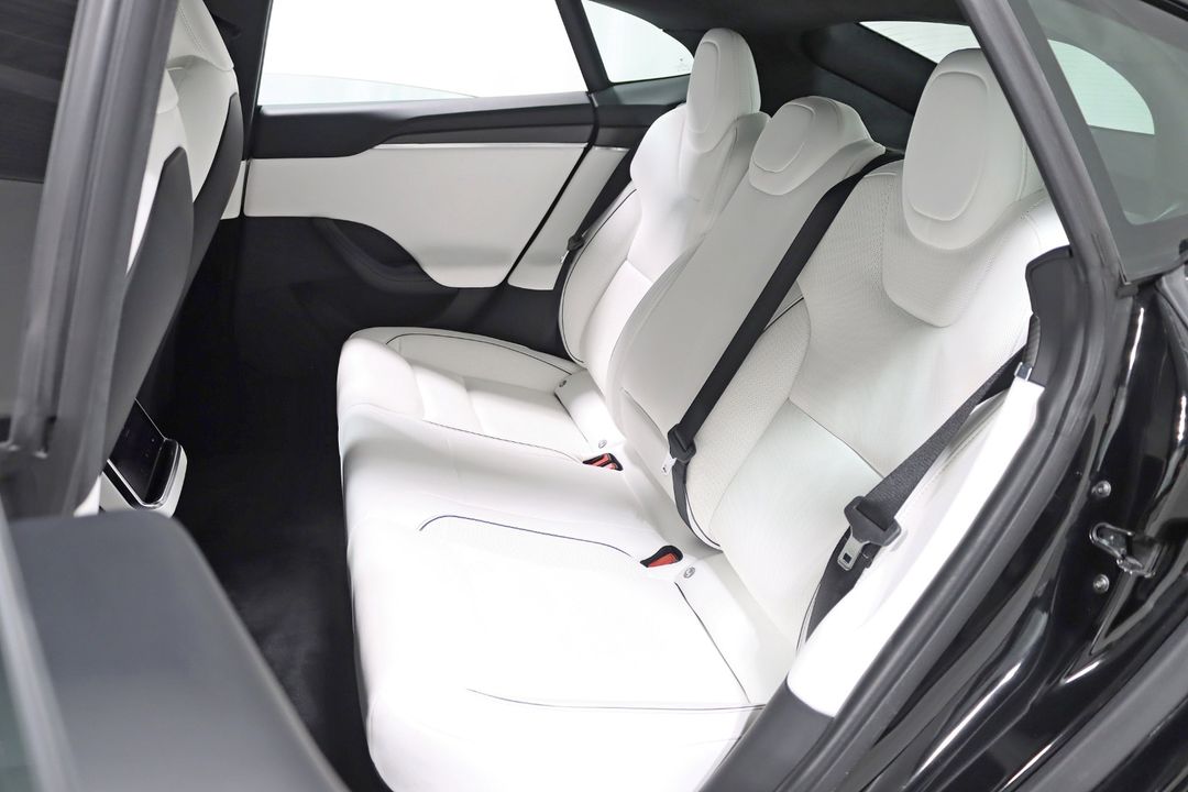 2022 Tesla Model S