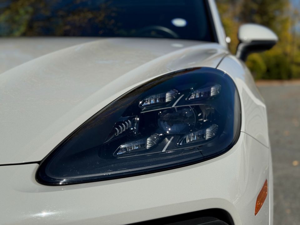 2022 Porsche Cayenne Platinum Edition Coupe