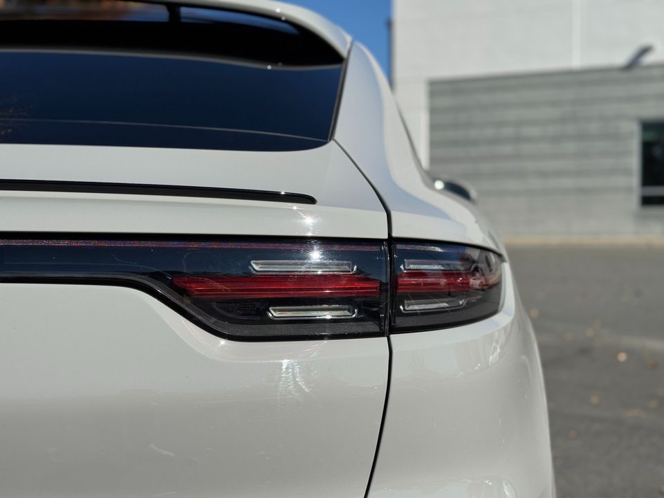 2022 Porsche Cayenne Platinum Edition Coupe