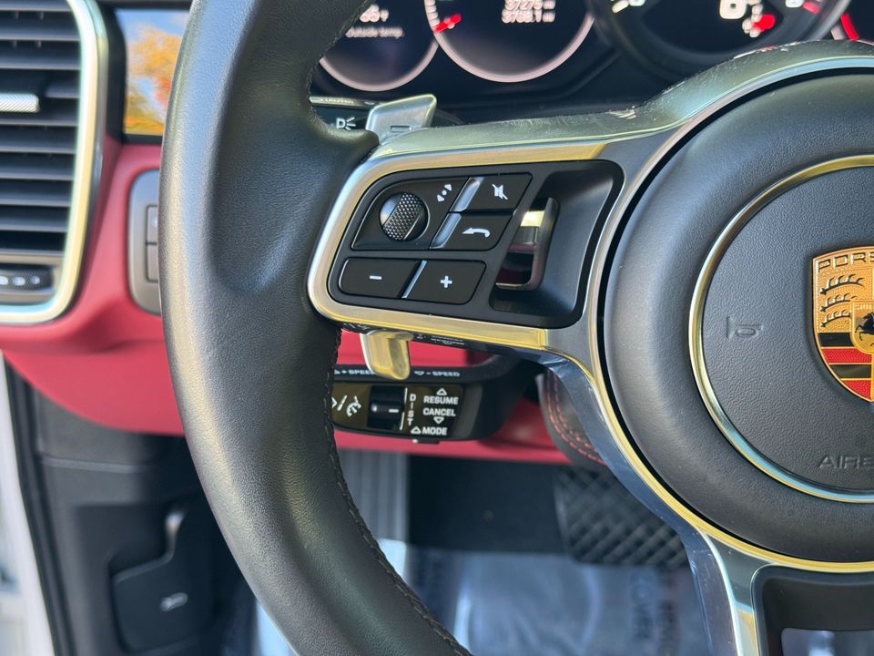 2022 Porsche Cayenne Platinum Edition Coupe