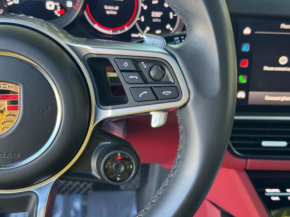 2022 Porsche Cayenne Platinum Edition Coupe