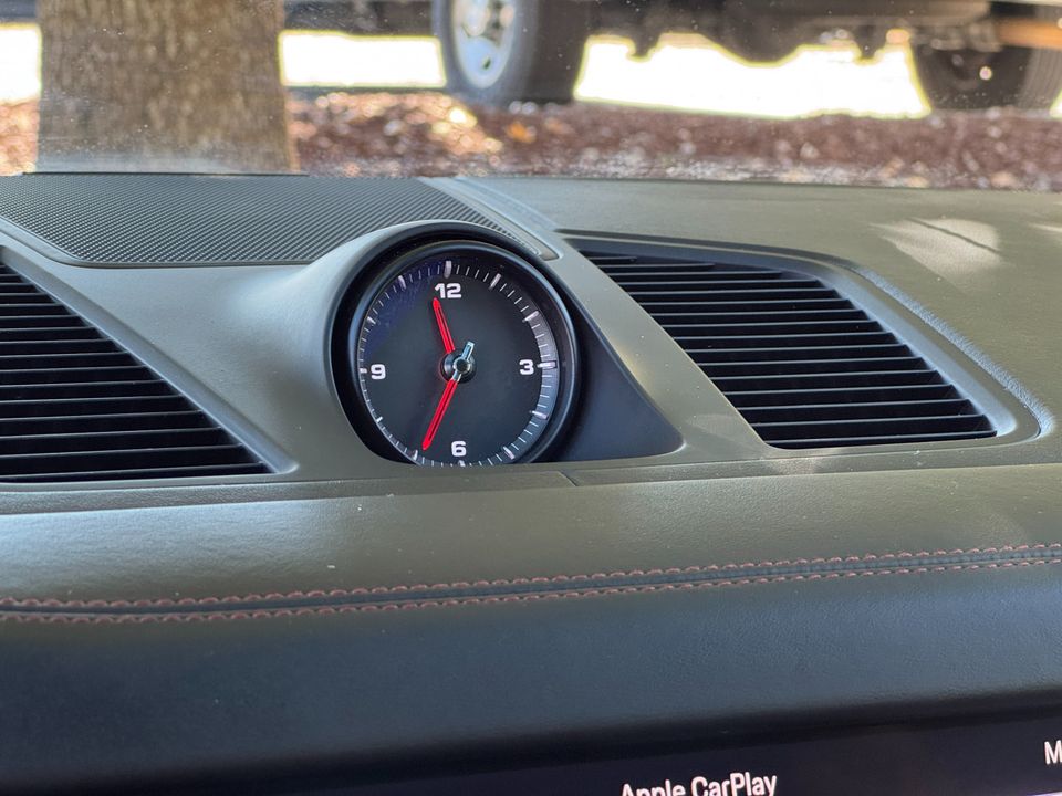 2022 Porsche Cayenne Platinum Edition Coupe