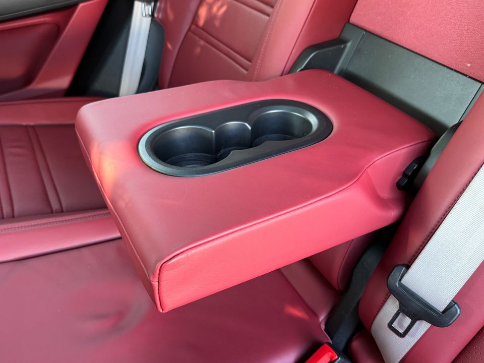 2022 Porsche Cayenne Platinum Edition Coupe