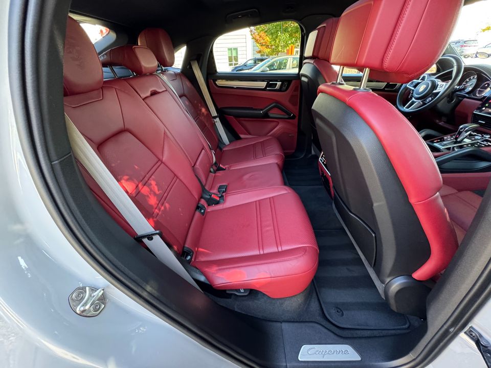 2022 Porsche Cayenne Platinum Edition Coupe