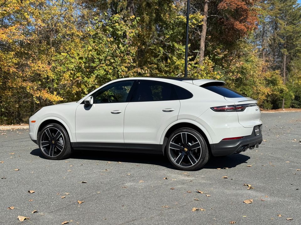 2022 Porsche Cayenne Platinum Edition Coupe