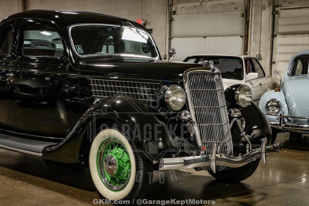 1935 Ford Coupe
