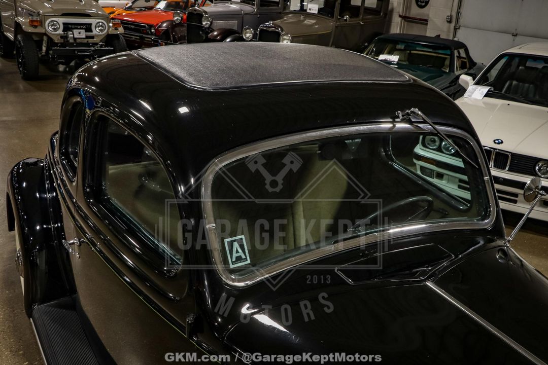 1935 Ford Coupe