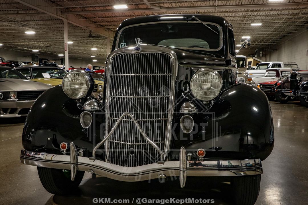 1935 Ford Coupe