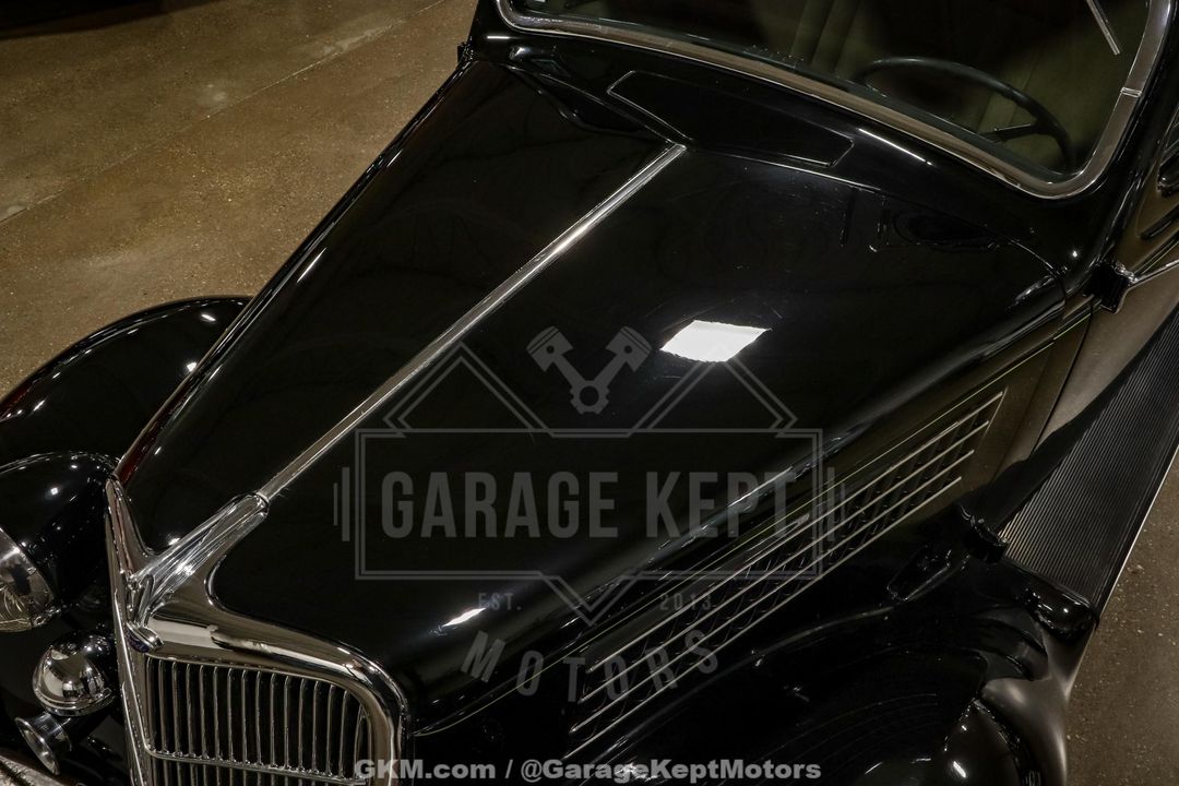 1935 Ford Coupe