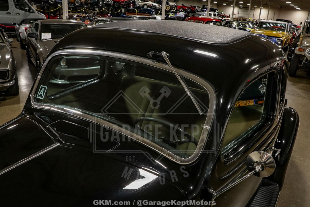 1935 Ford Coupe