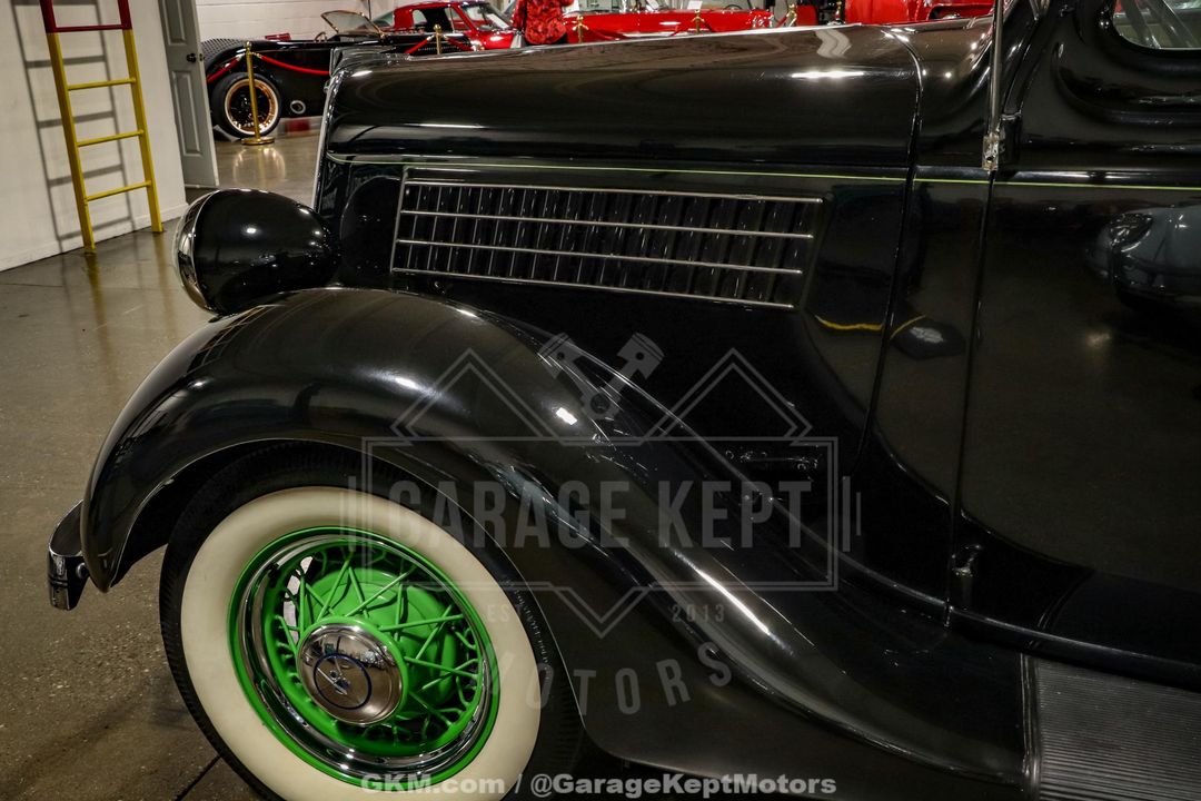 1935 Ford Coupe