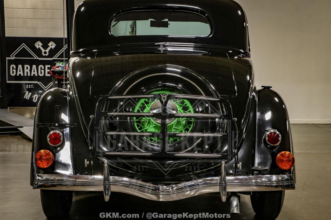 1935 Ford Coupe