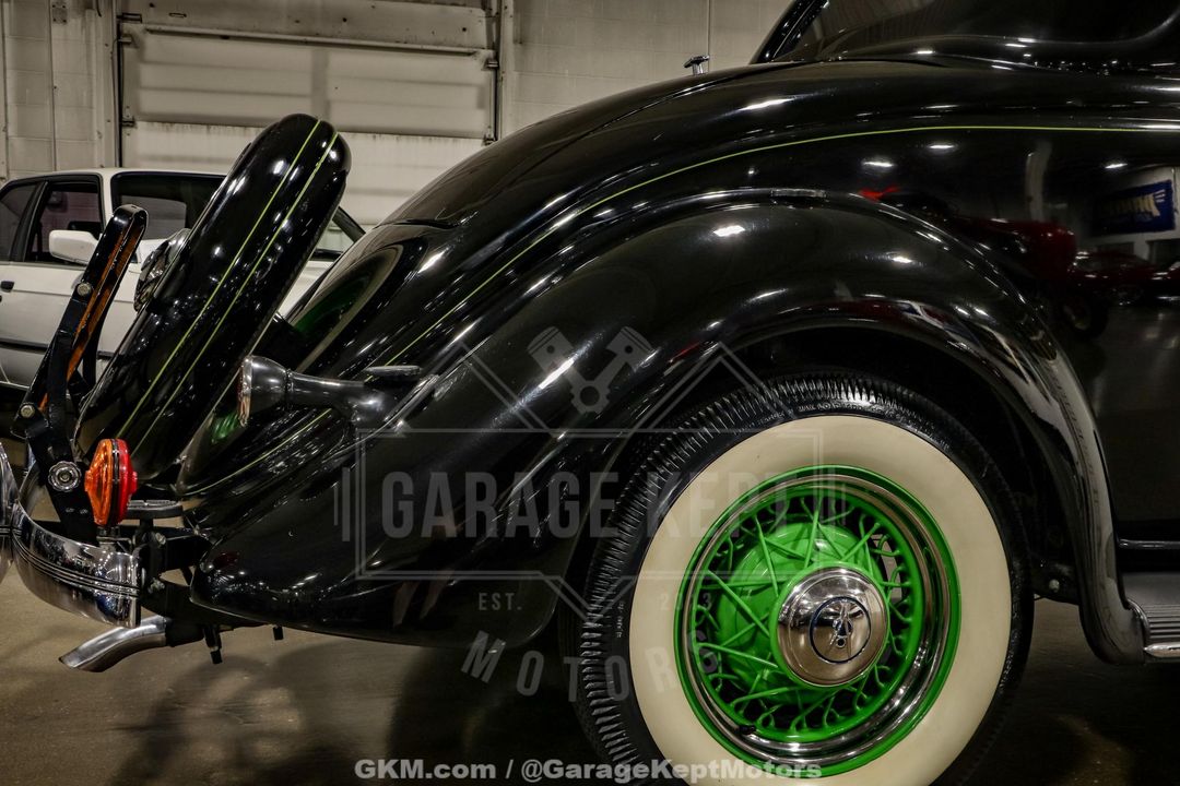1935 Ford Coupe