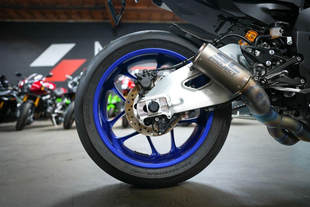 2017 Yamaha YZF-R1M
