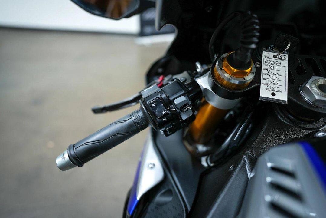 2017 Yamaha YZF-R1M