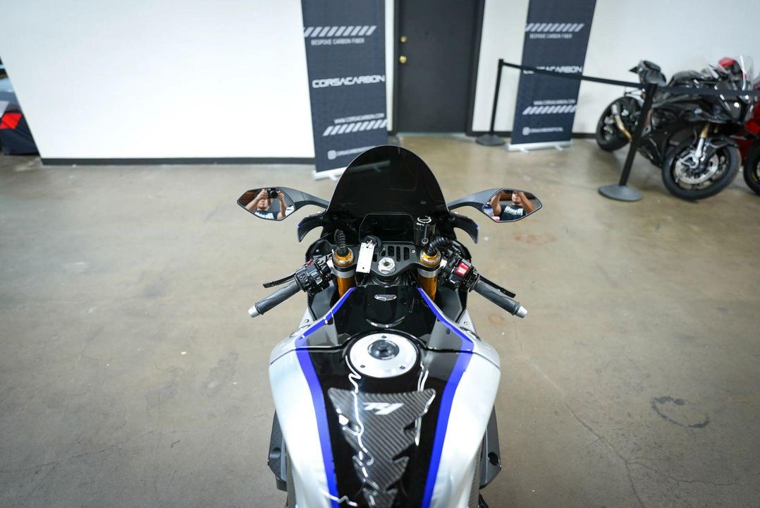 2017 Yamaha YZF-R1M