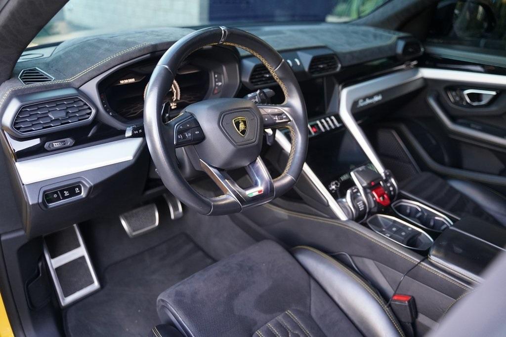 2019 Lamborghini Urus