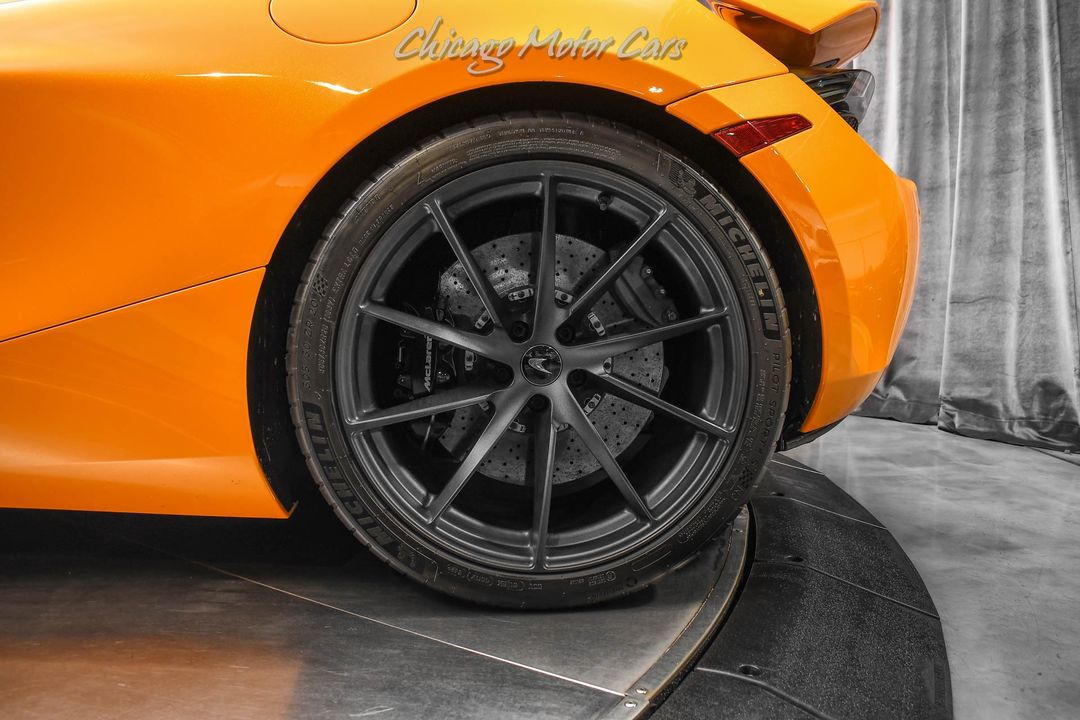 2020 McLaren 720S Spider