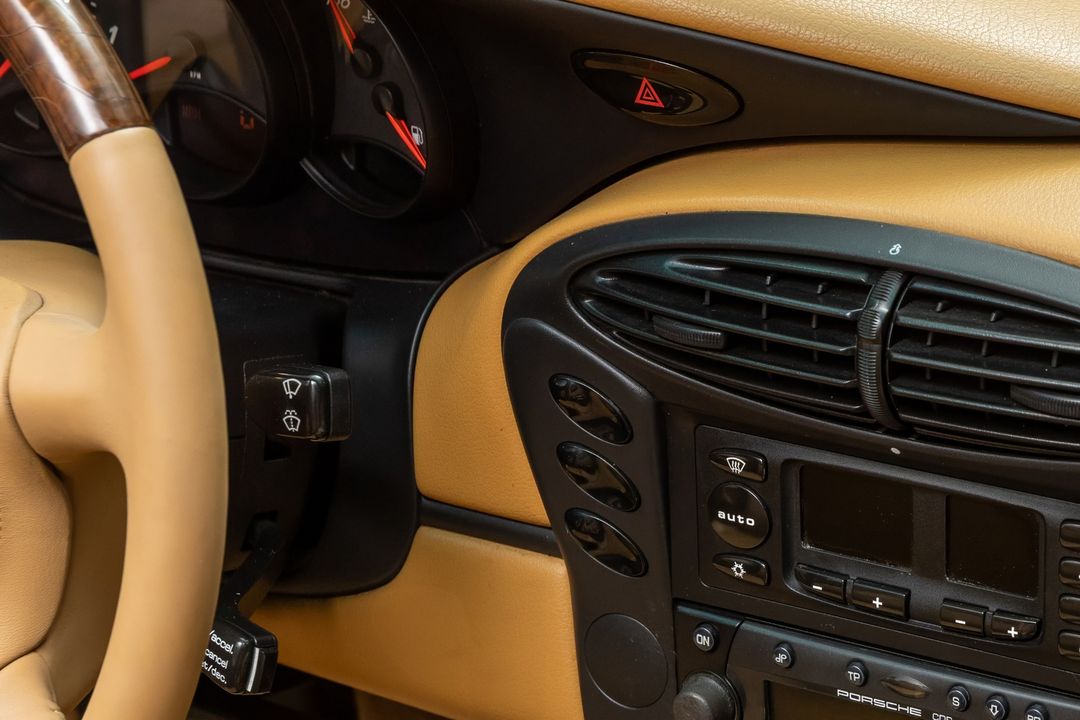 2000 Porsche Boxster