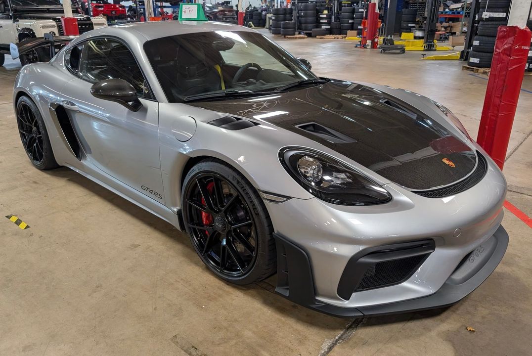 2023 Porsche 718 Cayman