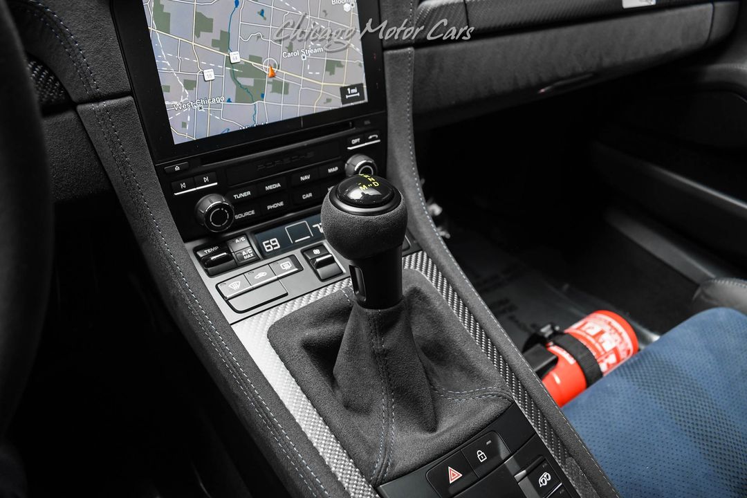 2023 Porsche 718 Cayman