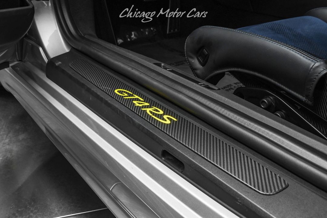 2023 Porsche 718 Cayman