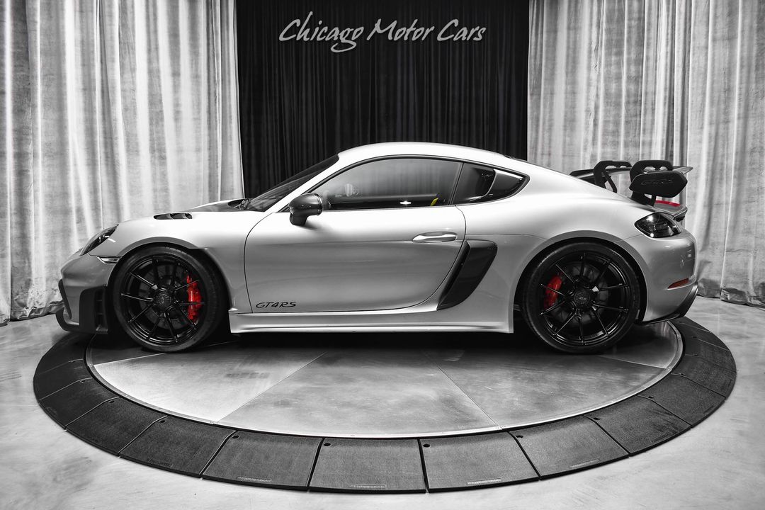 2023 Porsche 718 Cayman