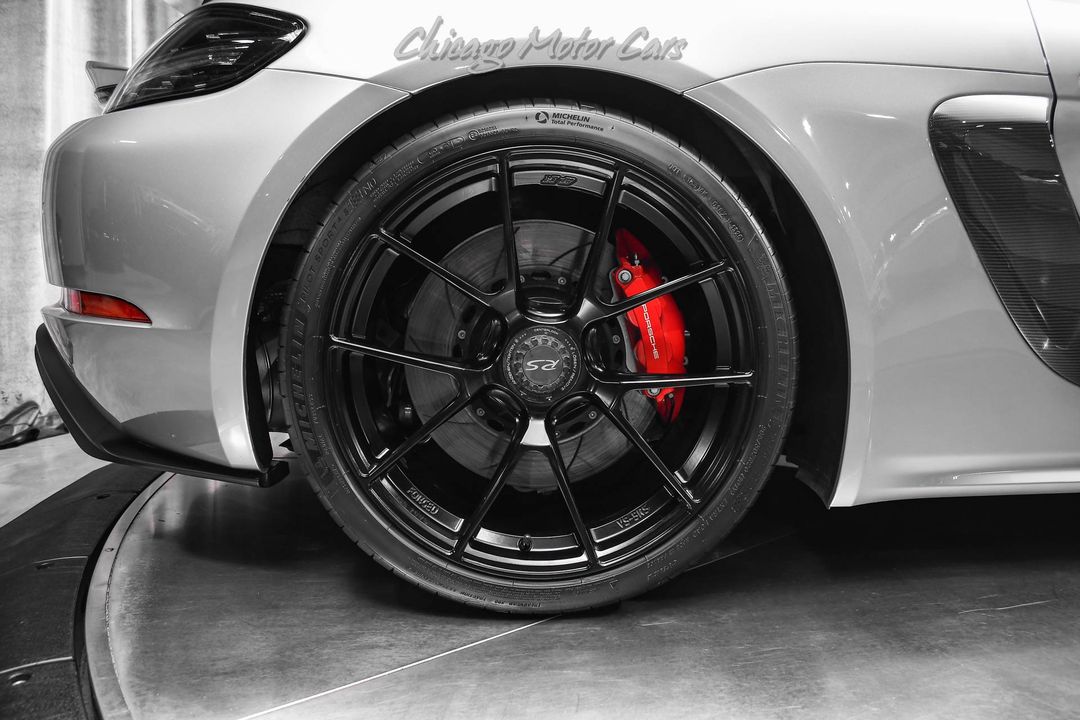 2023 Porsche 718 Cayman