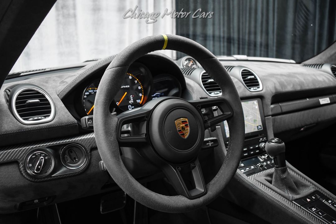 2023 Porsche 718 Cayman