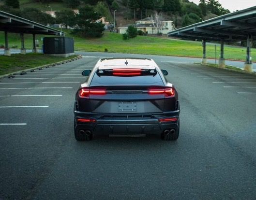 2023 Lamborghini Urus