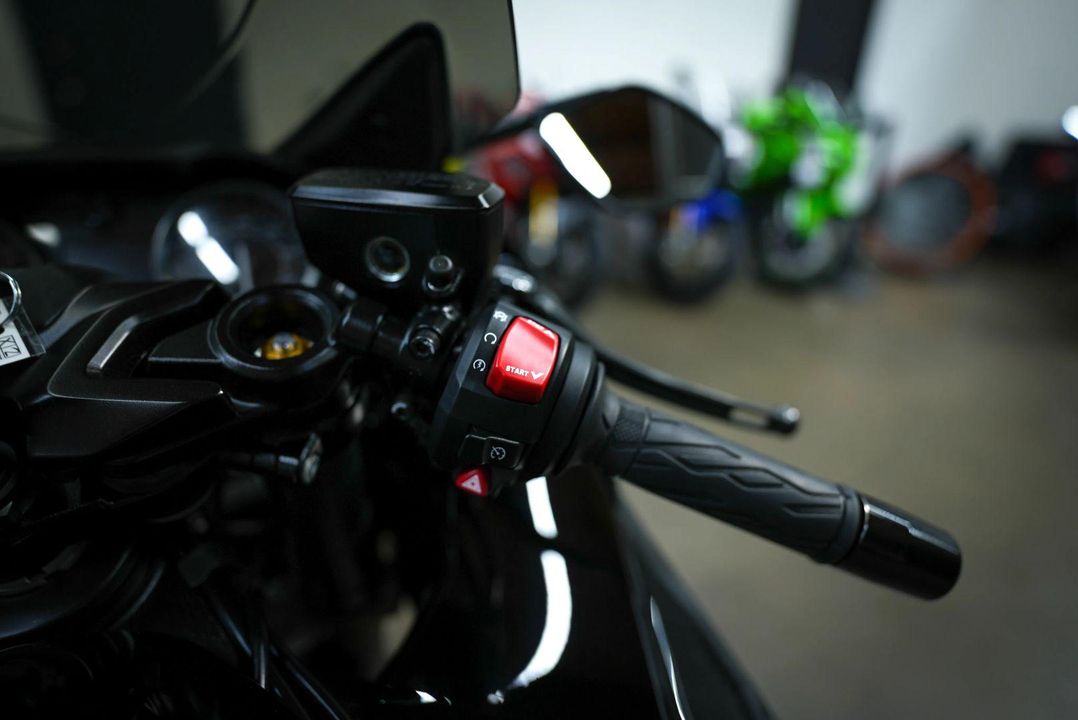 2024 Suzuki GSX1300RRZM4 Hayabusa 25th Anniversary Edition