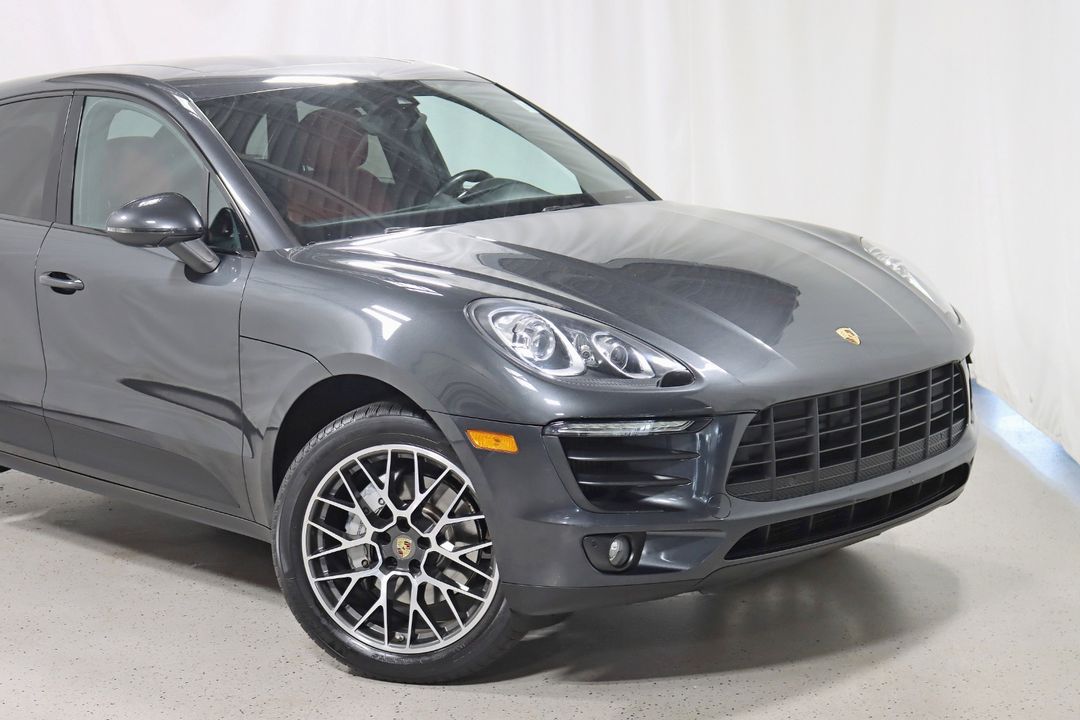 2017 Porsche Macan