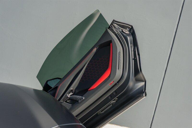 2024 Lamborghini Revuelto