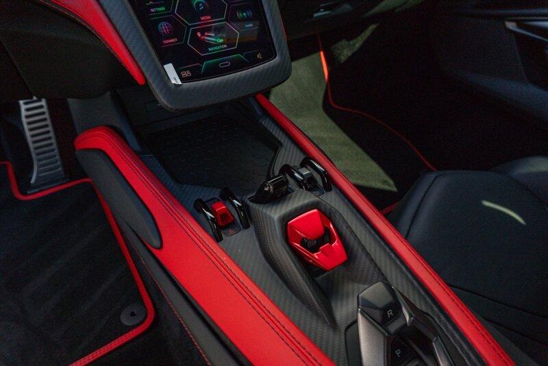 2024 Lamborghini Revuelto