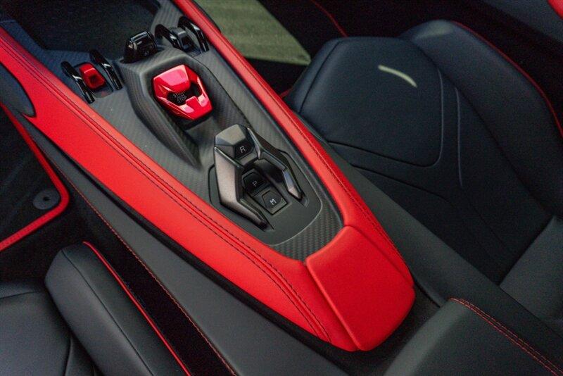 2024 Lamborghini Revuelto