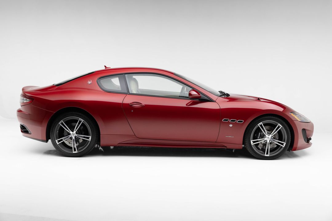 2015 Maserati GranTurismo Sport