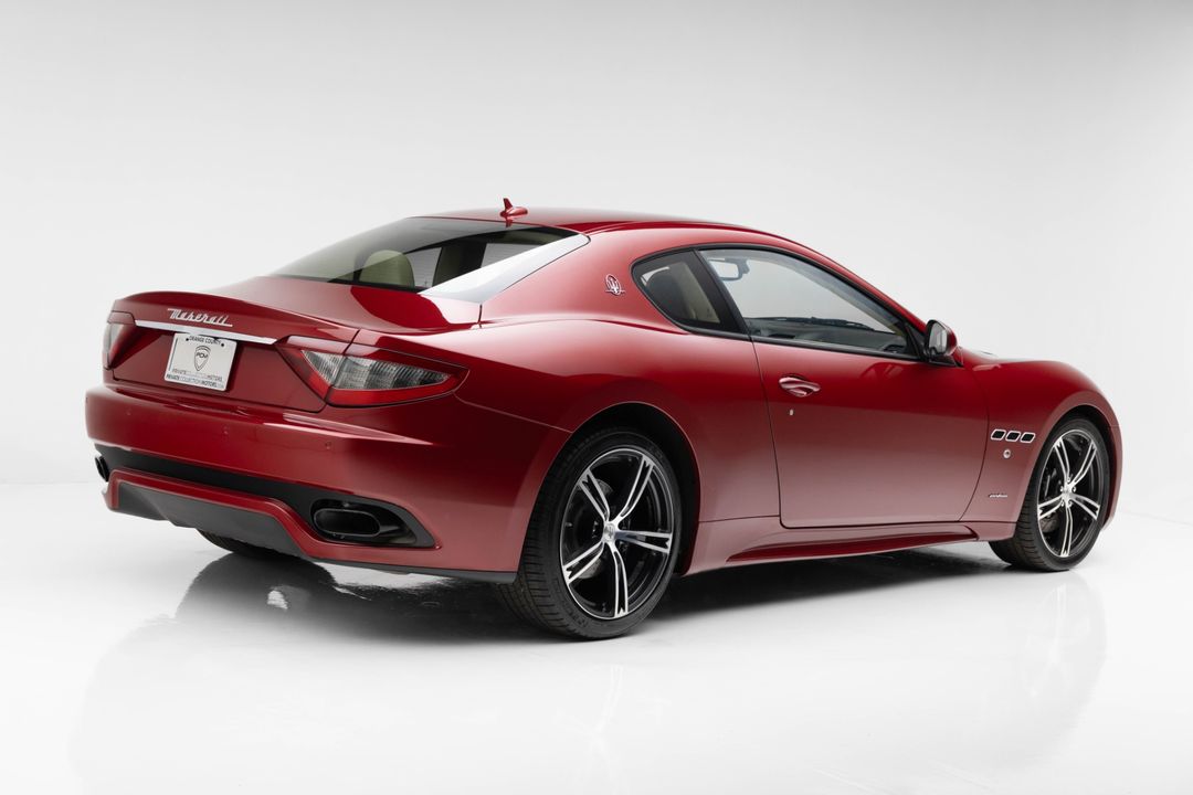 2015 Maserati GranTurismo Sport