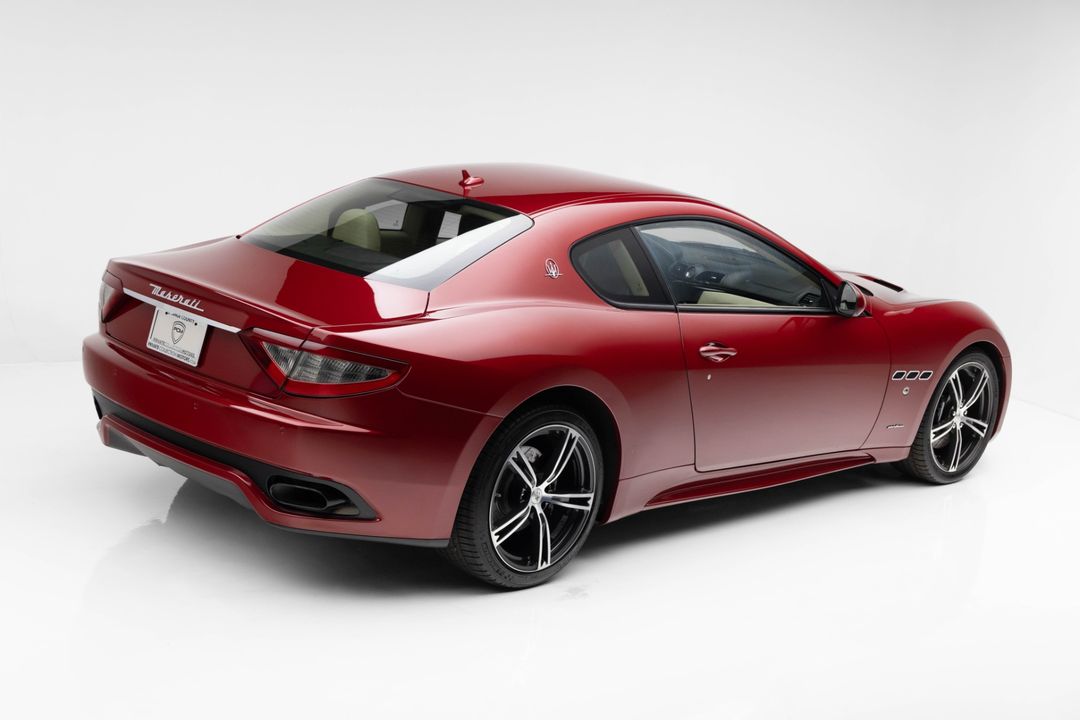 2015 Maserati GranTurismo Sport