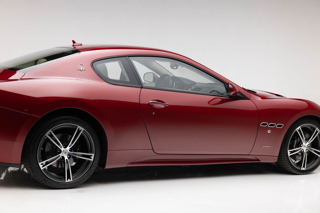 2015 Maserati GranTurismo Sport