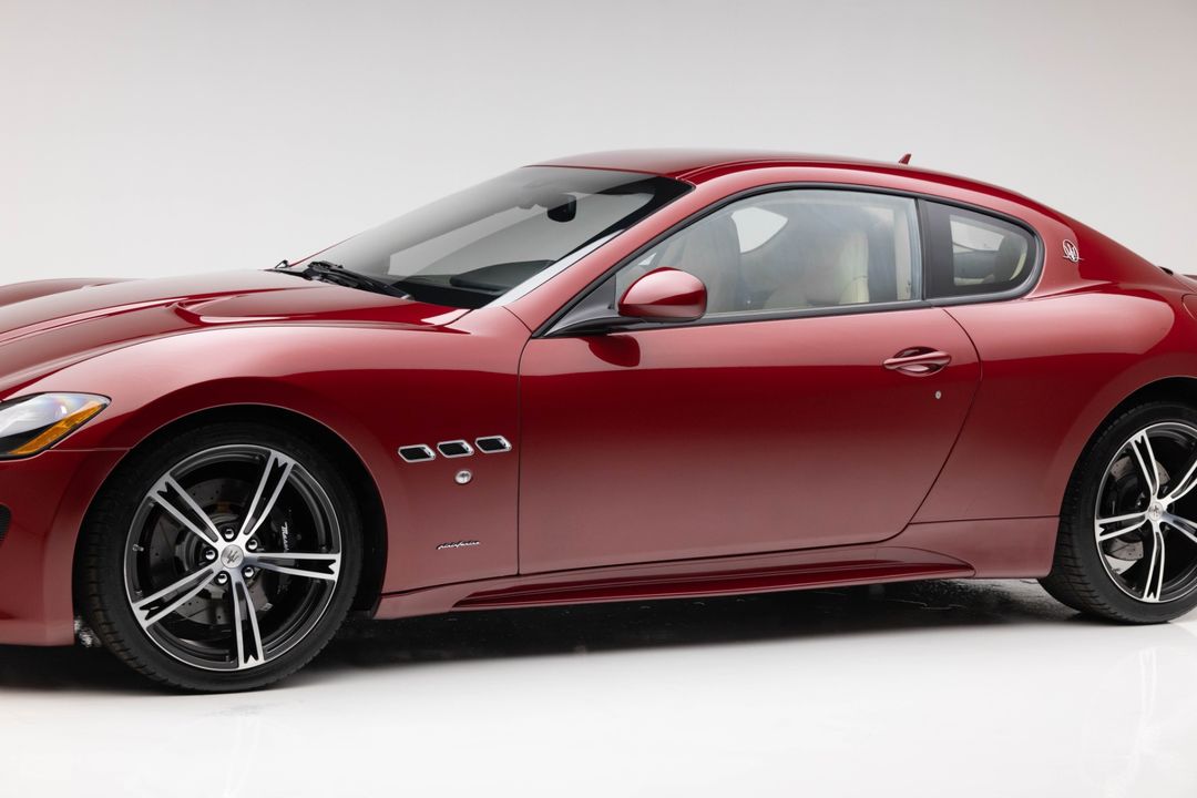2015 Maserati GranTurismo Sport