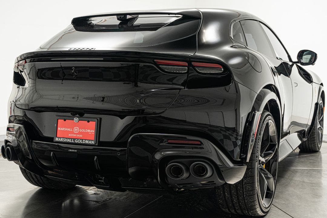 2025 Ferrari Purosangue