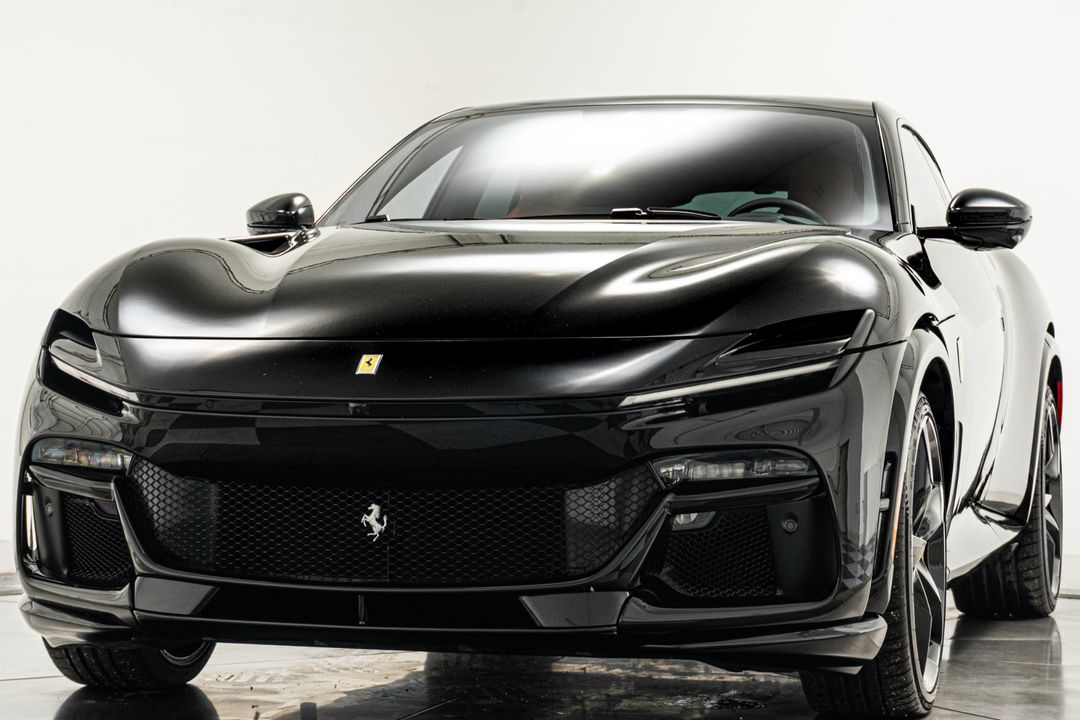 2025 Ferrari Purosangue