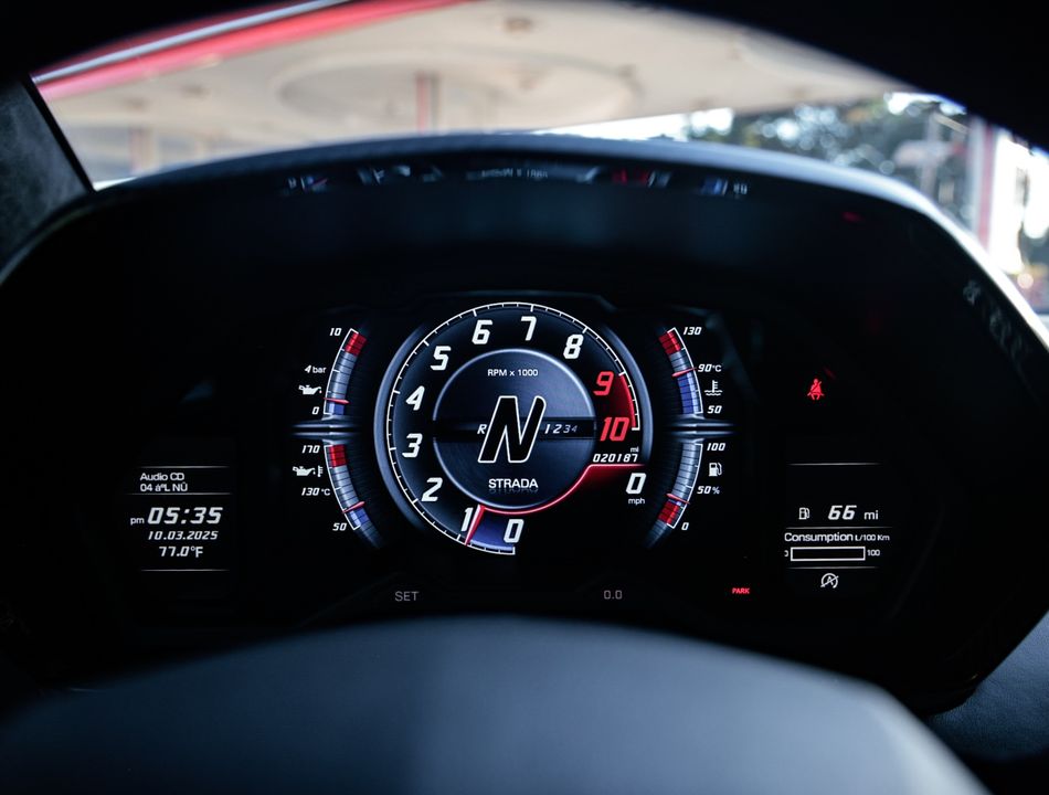 2018 Lamborghini Aventador S