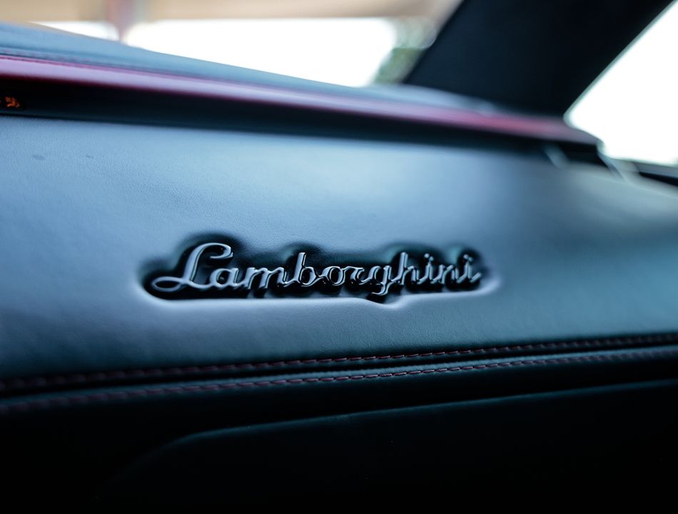 2018 Lamborghini Aventador S