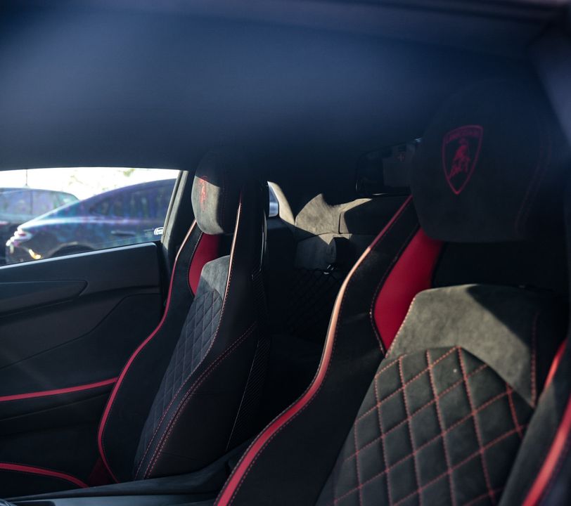 2018 Lamborghini Aventador S